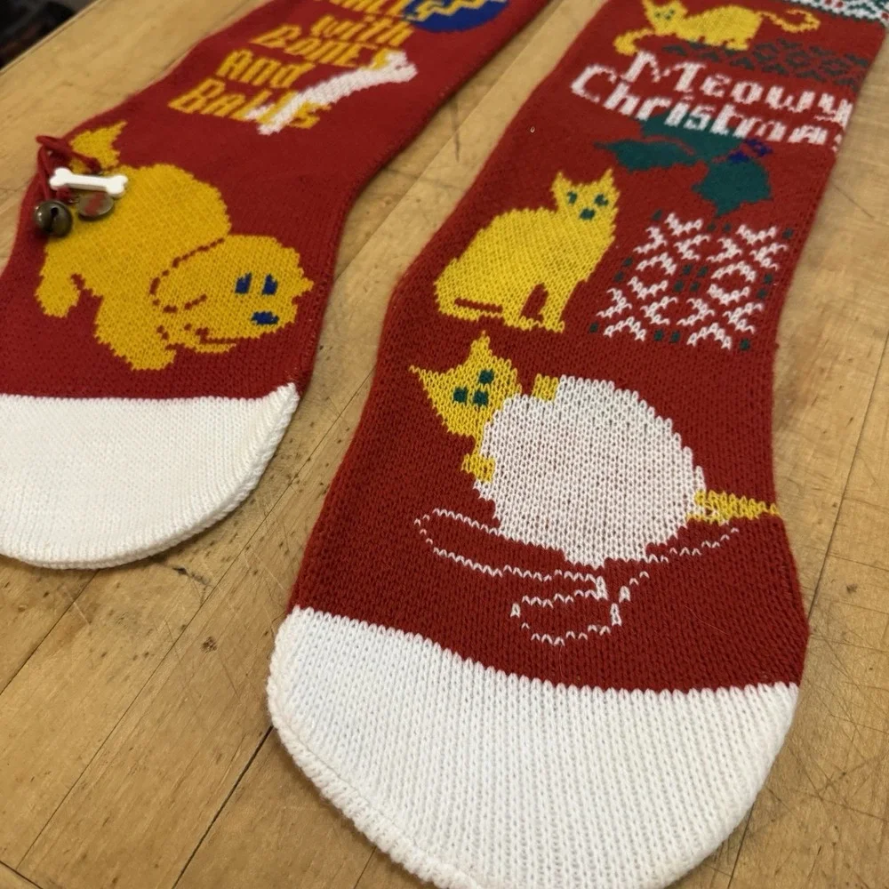 VTG Knit Stockings For Pets MEOWY Christmas Cat Dog Red White Charms‎ Reversible